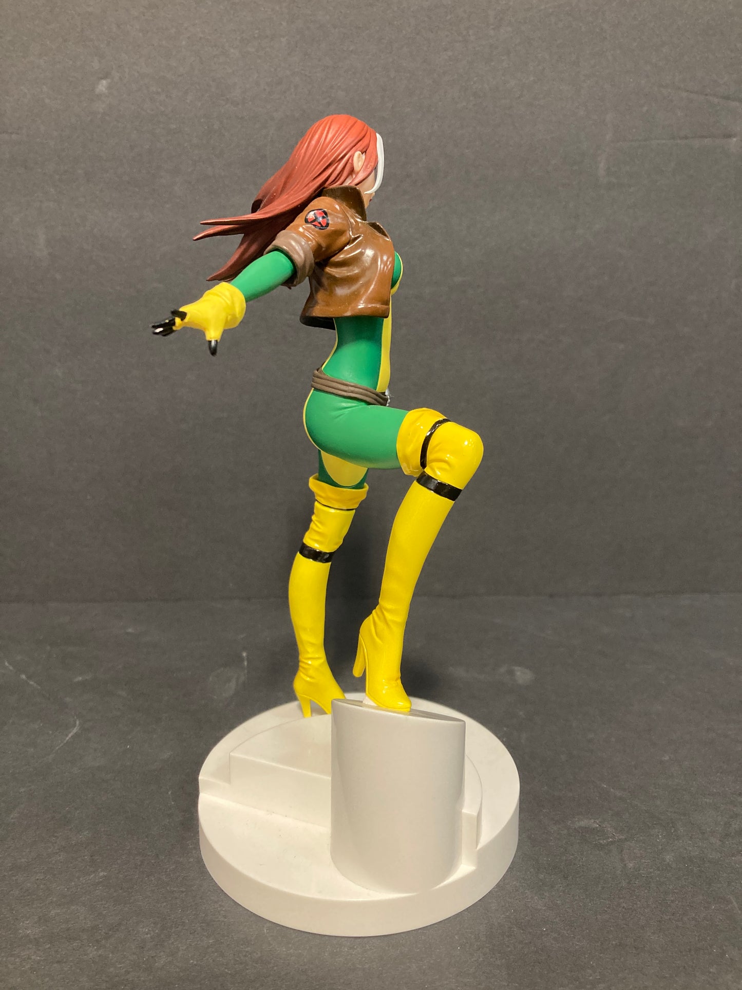 Rogue Kotobukiya Bishoujo Statue (Open)