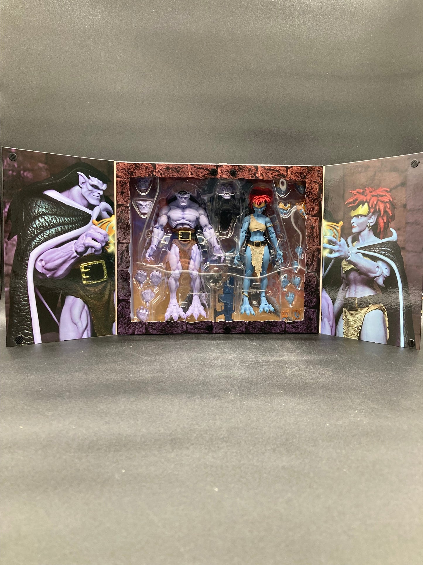 Goliath & Demona NECA Disney Gargoyles Ultimate Action Figure 2 Pack (Damaged Box)