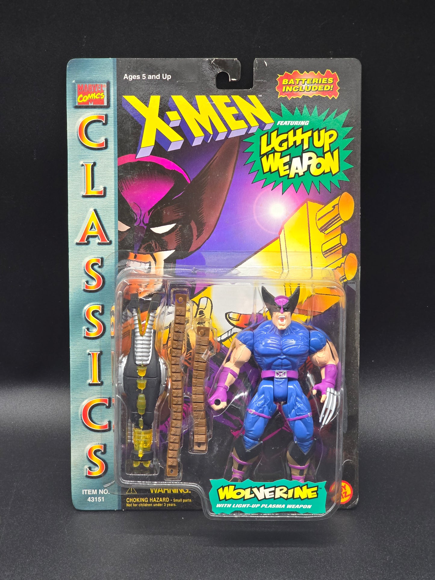 Wolverine Blue and Purple Variant X-Men Classics Light Up Weapon Series Action Figure Toybiz 1996