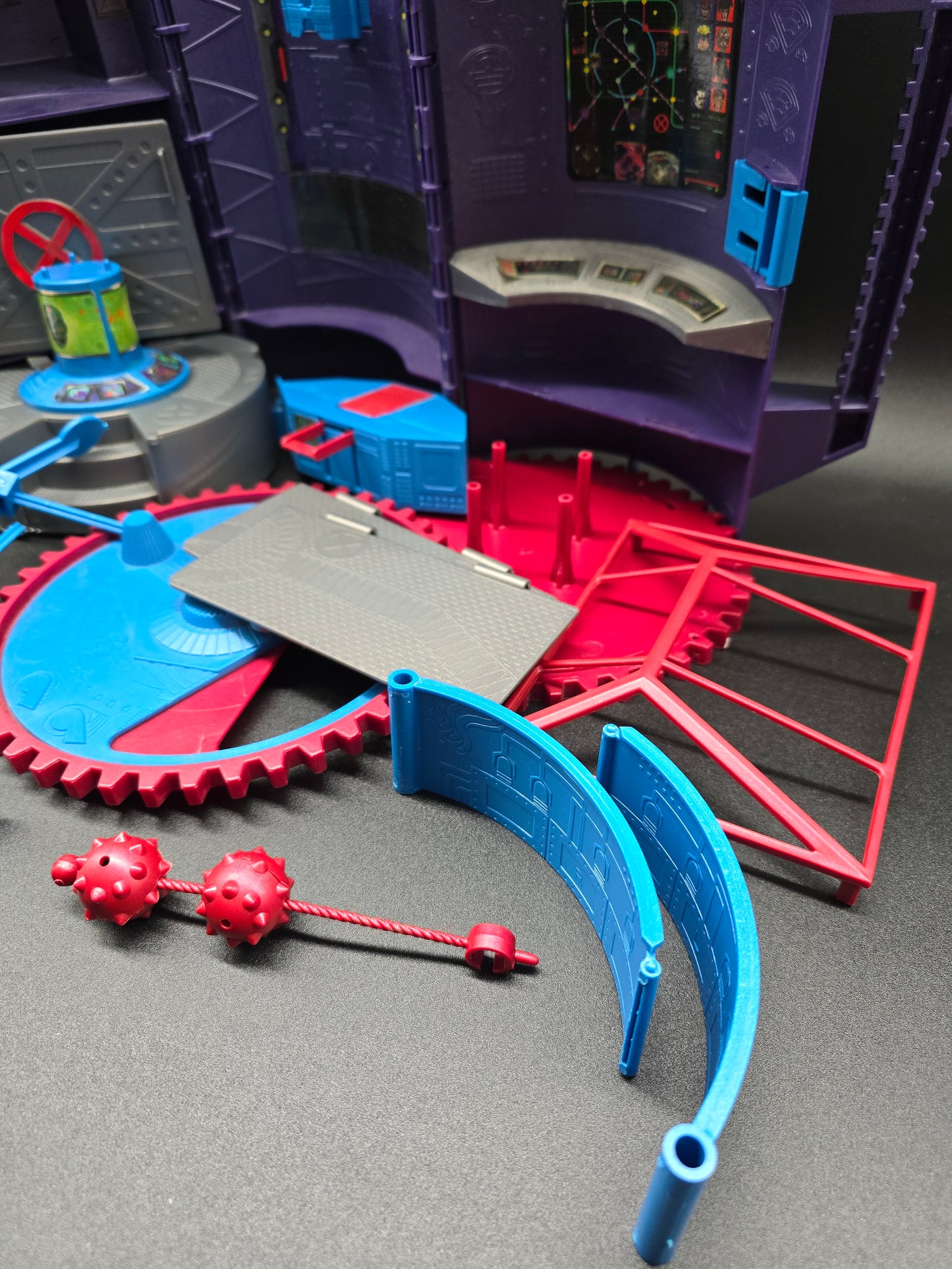 X-Men Headquarters Playset 1995 Toybiz (Open)