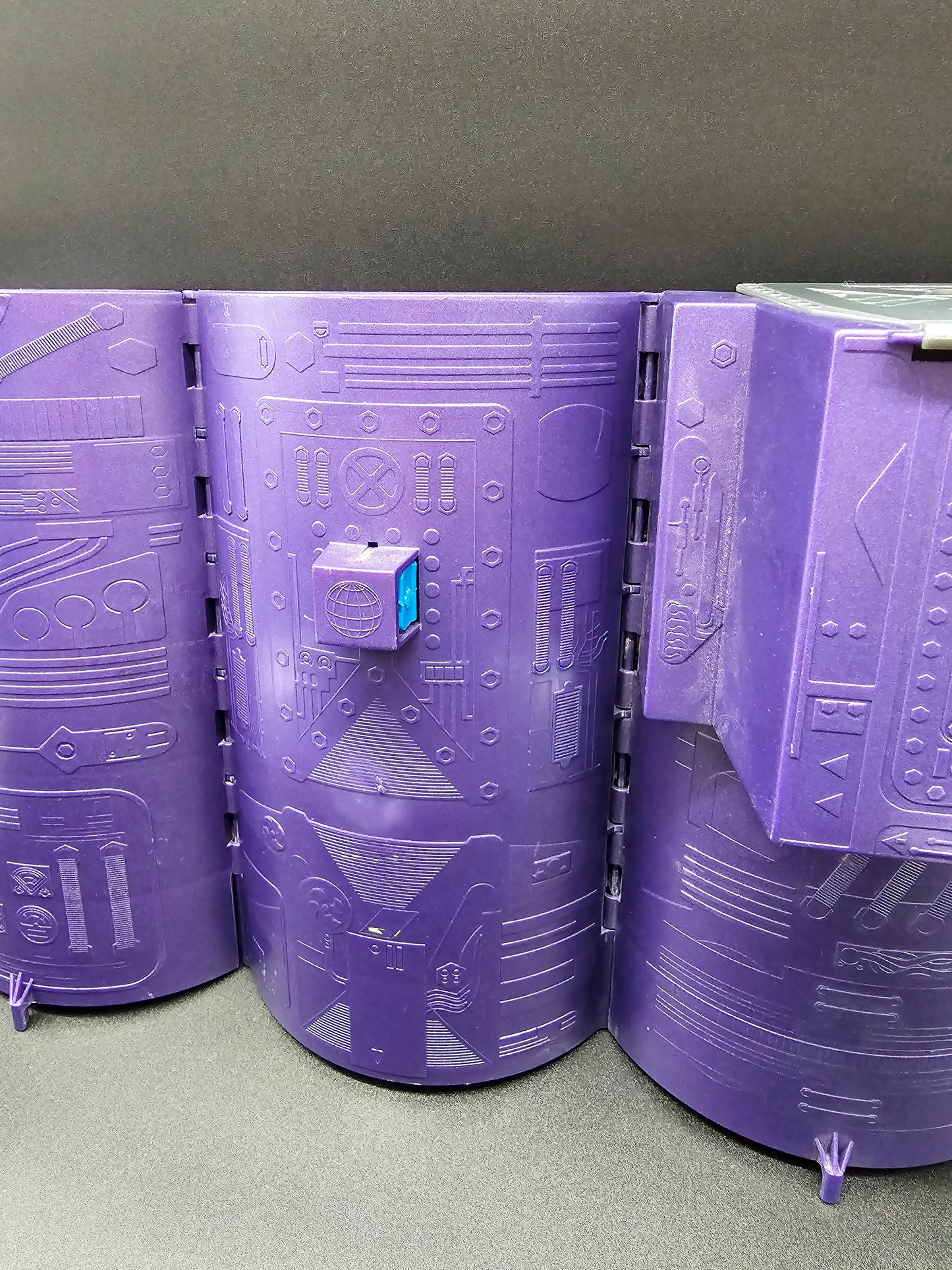 X-Men Headquarters Playset 1995 Toybiz (Open)