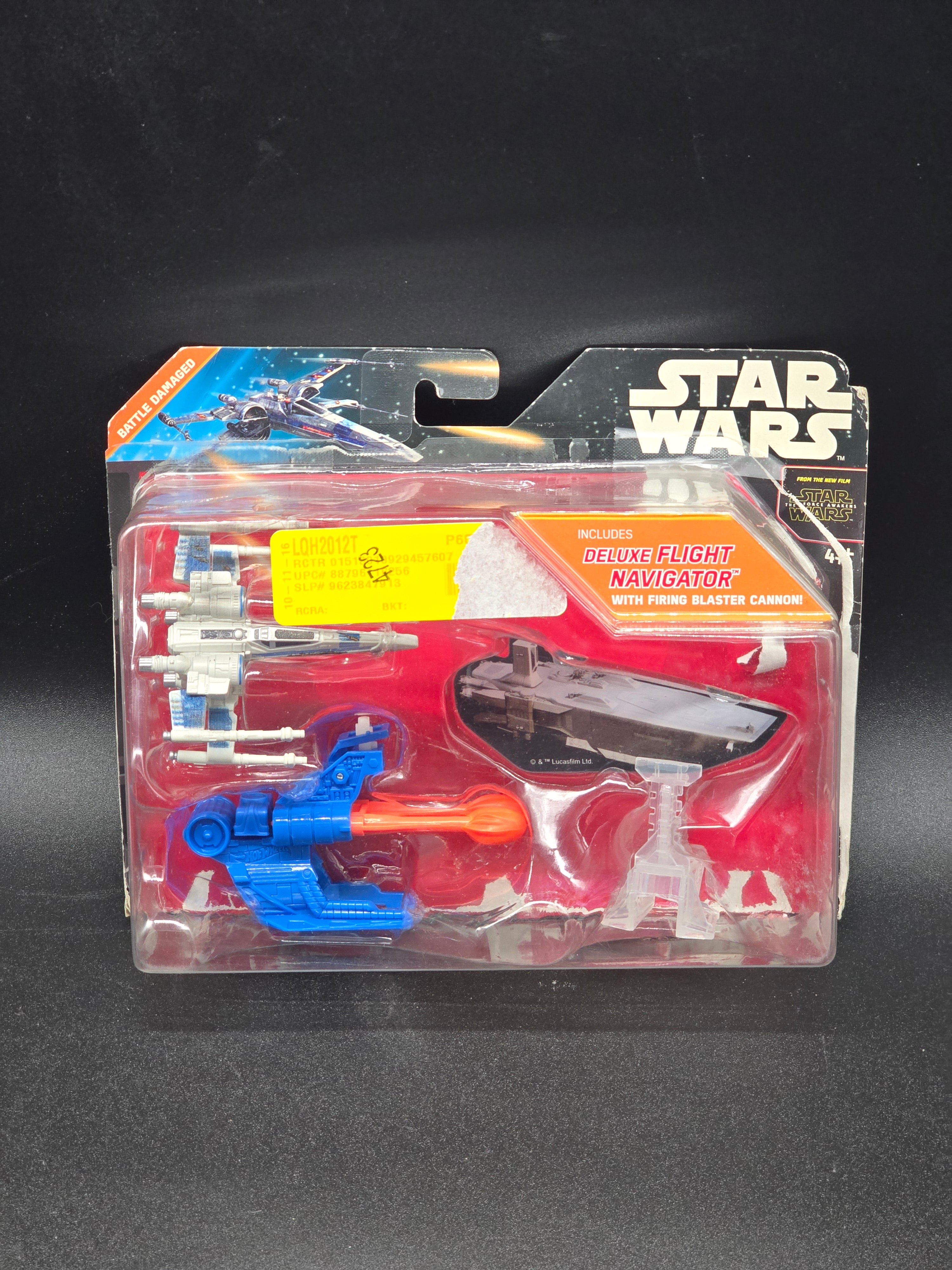 Blast Attack X-Wing Fighter Battle Damaged Star Wars 2015 Mattel Hot Wheels (open)