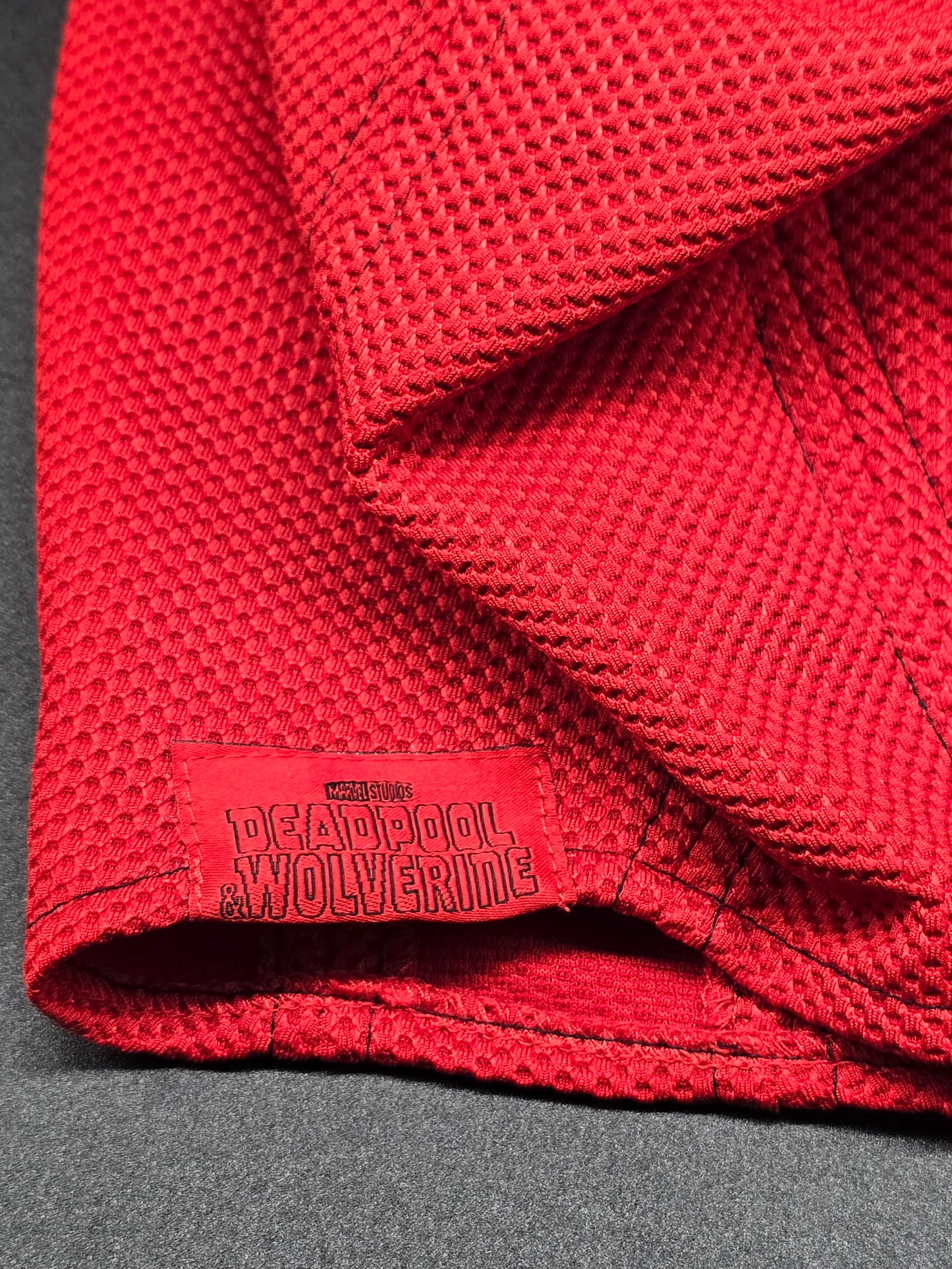 Deadpool Mesh Mask Costume/Cosplay Accessory