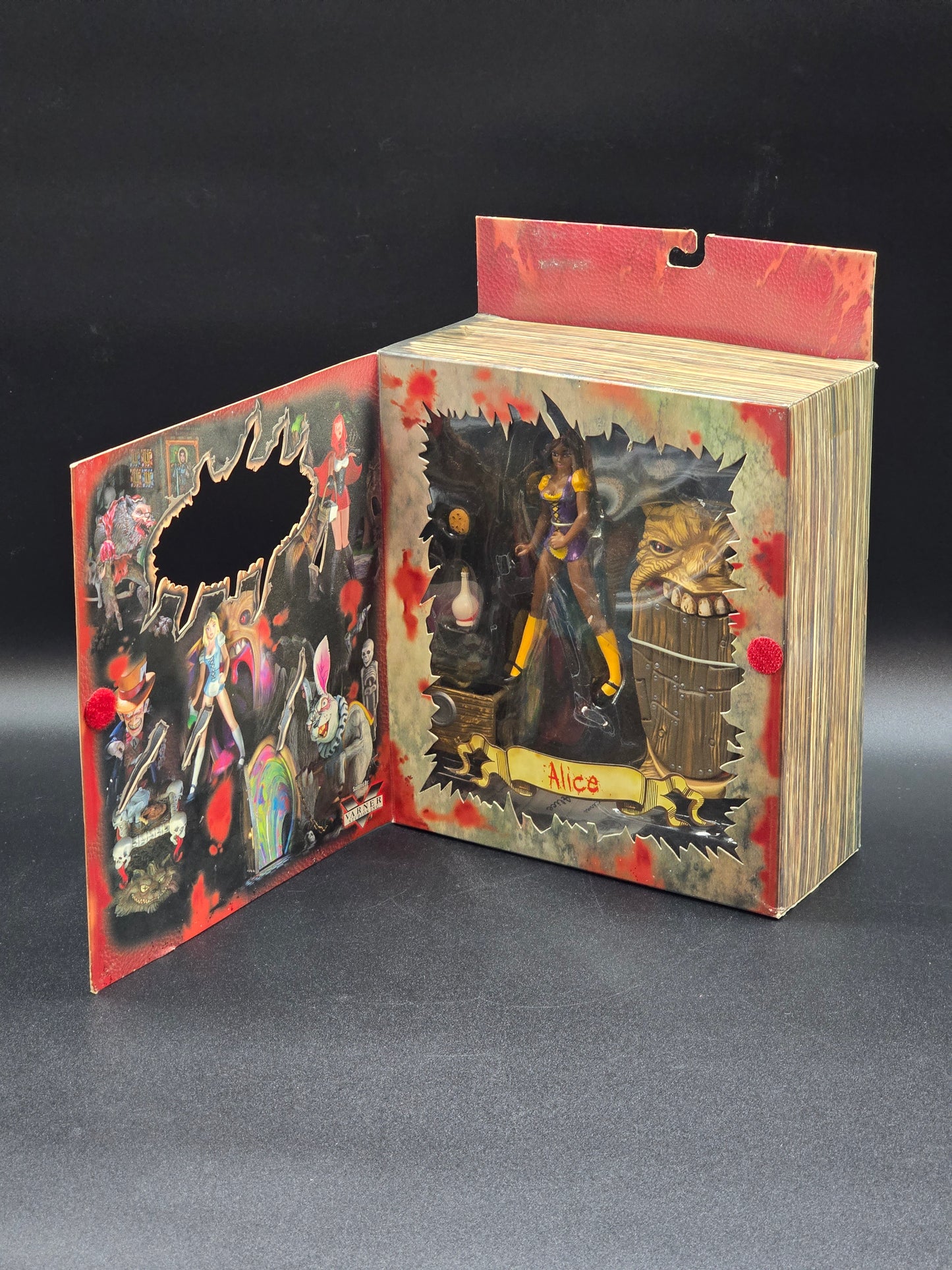 Alice (Variant) Scary Tales Action Figure Mezco 2001
