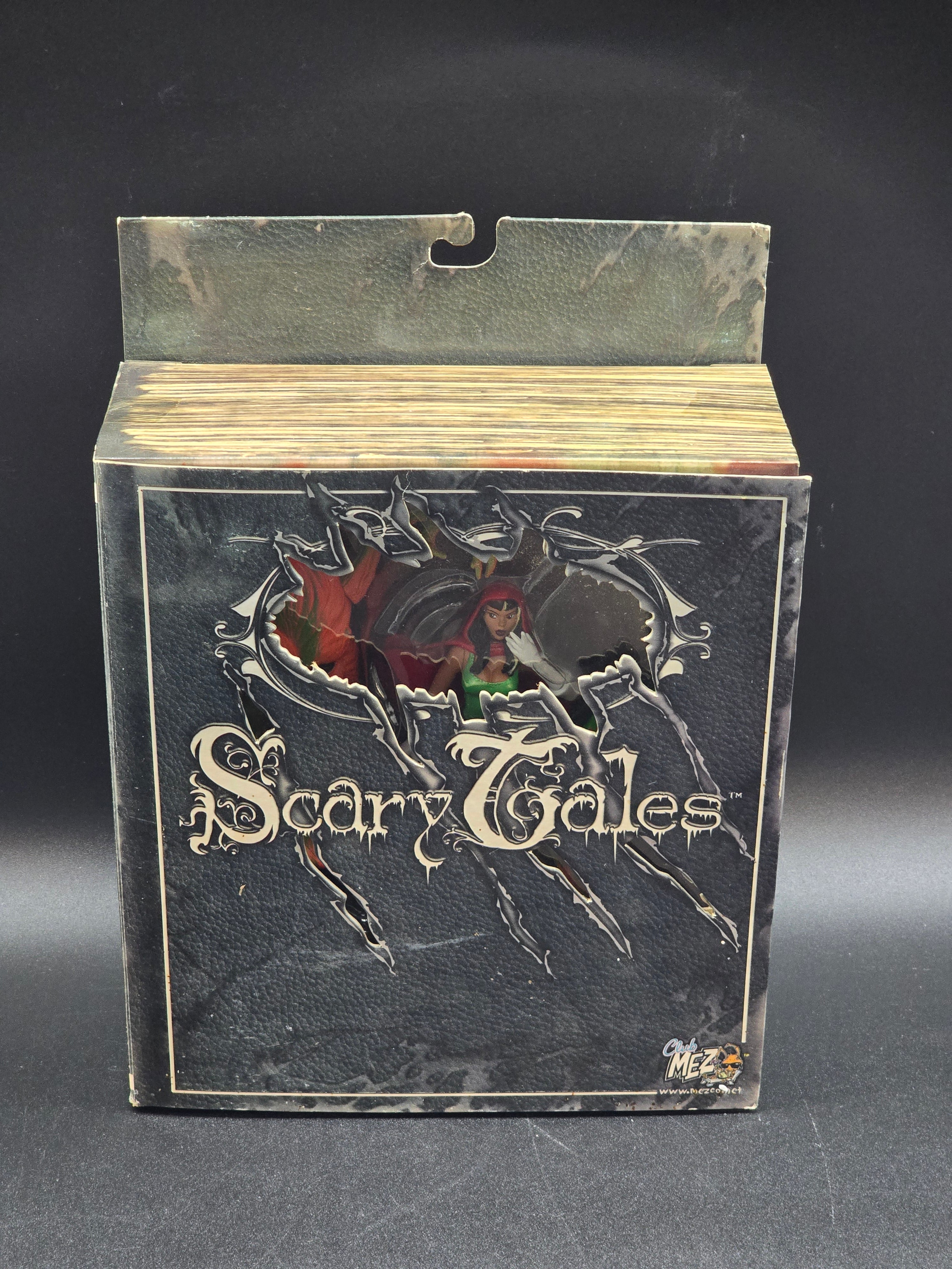 Rojo Pequena (Lil' Red Riding Hood Variant) Scary Tales Action Figure Mezco Toyz 2001