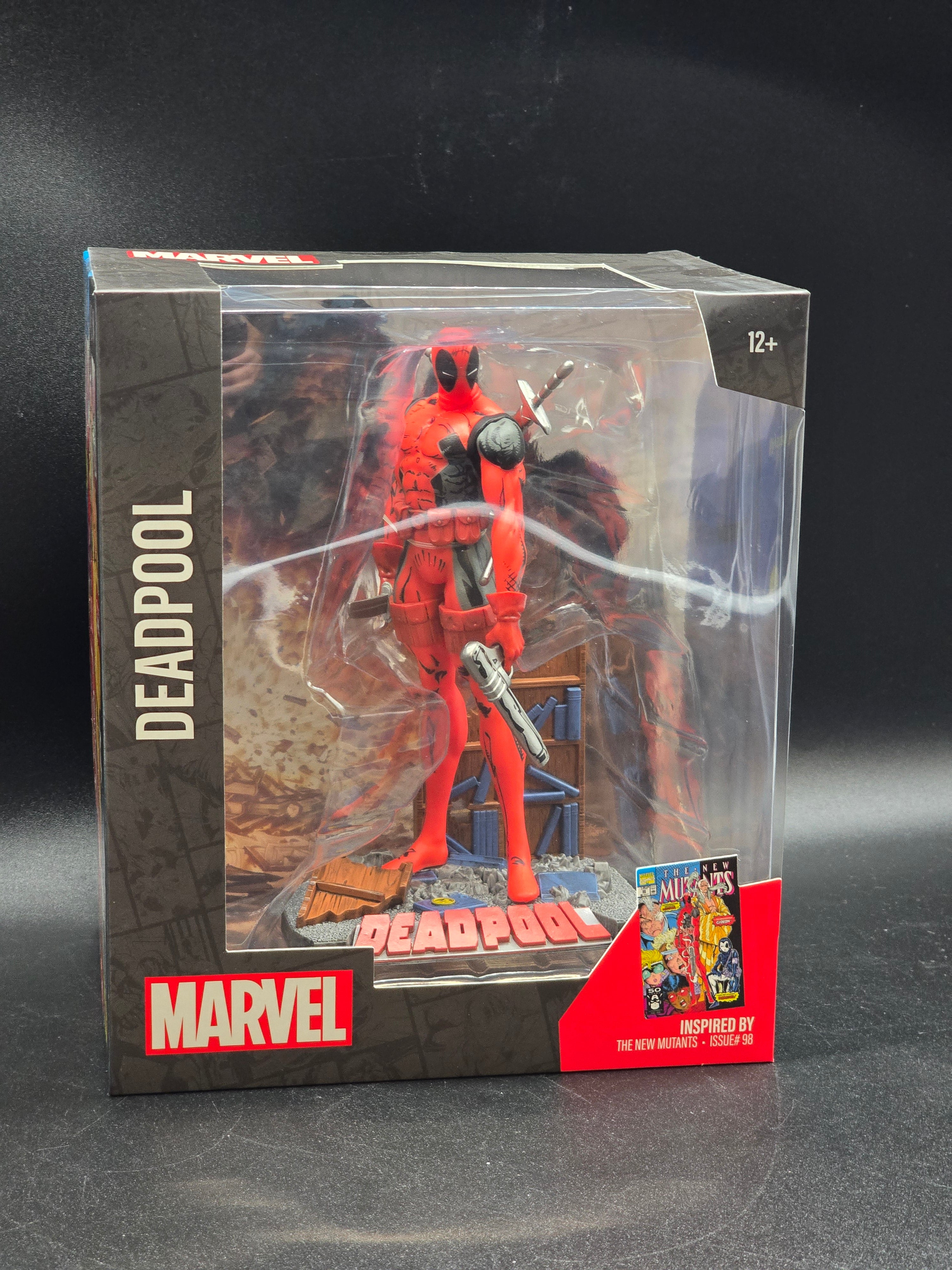 Deadpool 1:10 McFarlane Marvel Posed Figure Scene The New Mutants #98