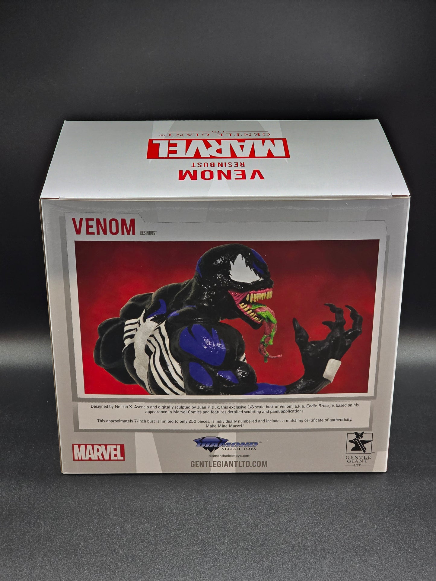 Venom Black and Blue 1:7 Scale Resin Bust Variant Limited