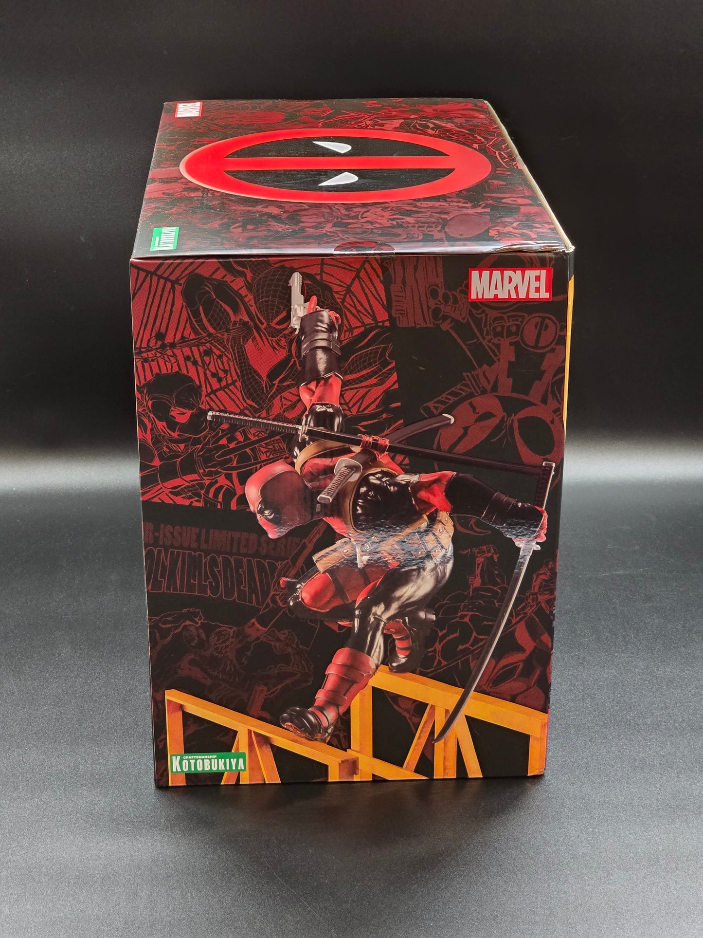 Super Deadpool Artfx Statue CCG Expo X-Force Limited Edition