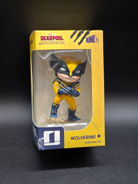Wolverine Deadpool and Wolverine MiniCo Statue Iron Studios Marvel