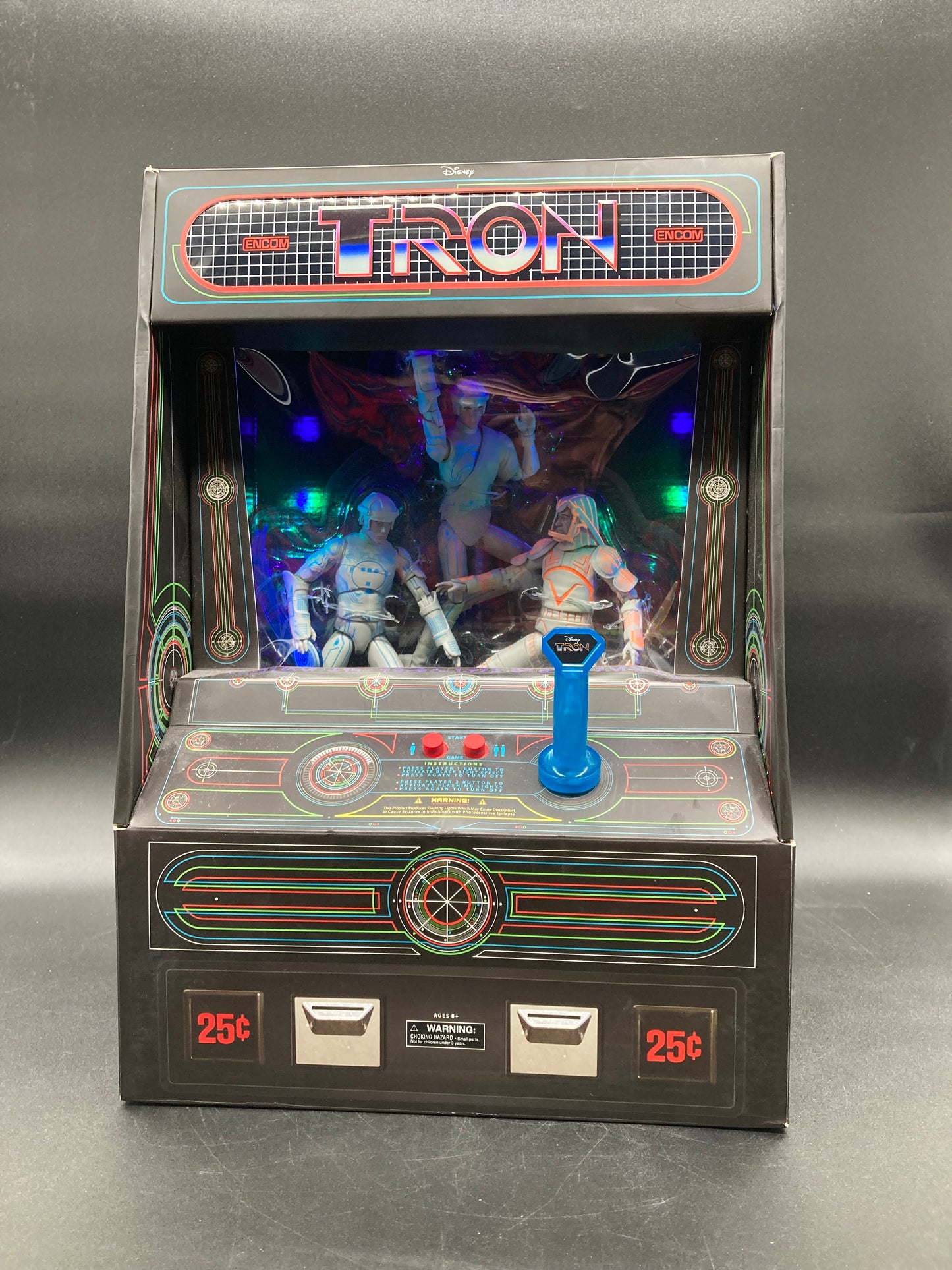 TRON Diamond Select Toys Gentle Giant Disney Exclusive Collector’s Arcade Figure Set 2021