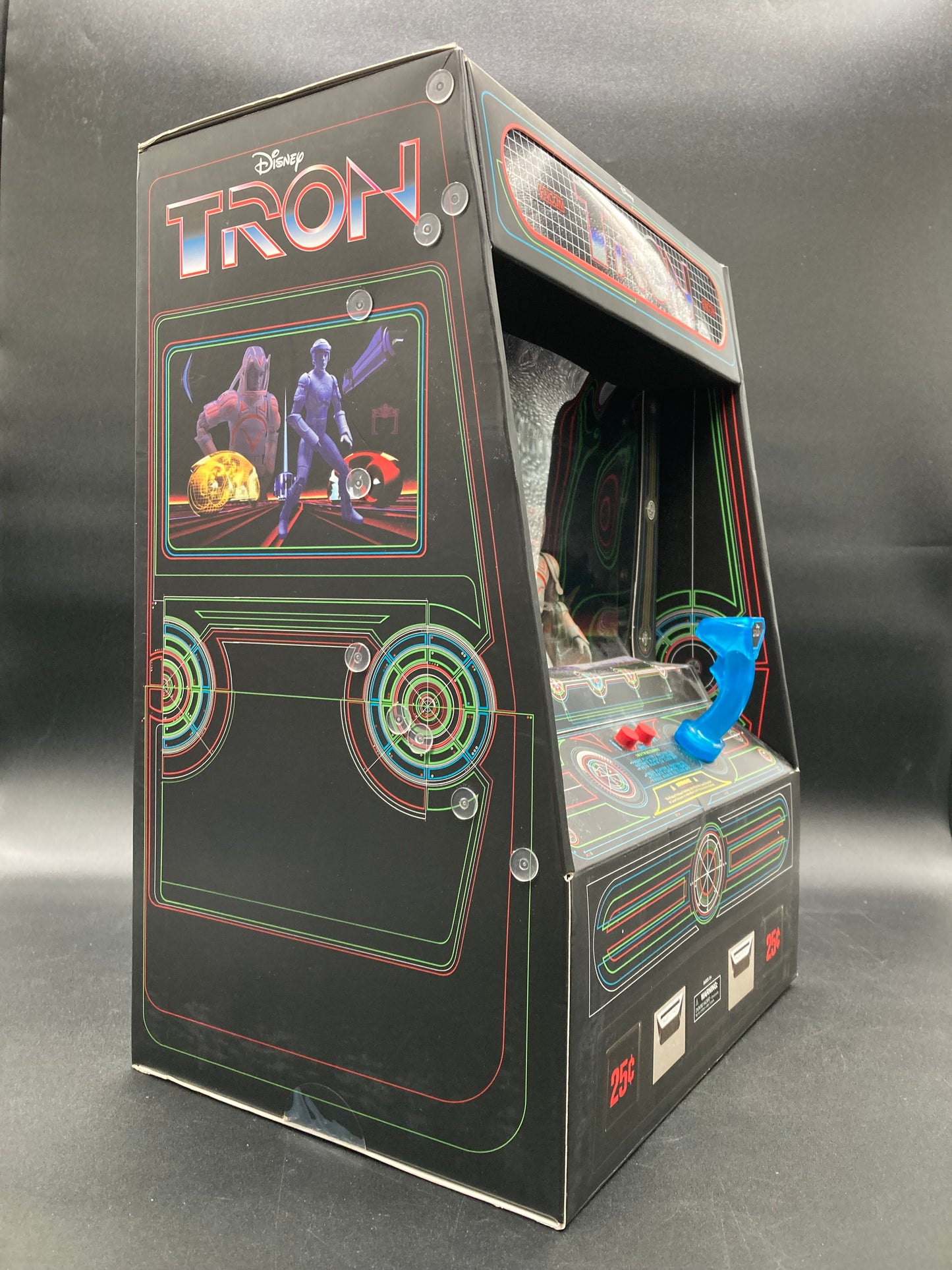 TRON Diamond Select Toys Gentle Giant Disney Exclusive Collector’s Arcade Figure Set 2021