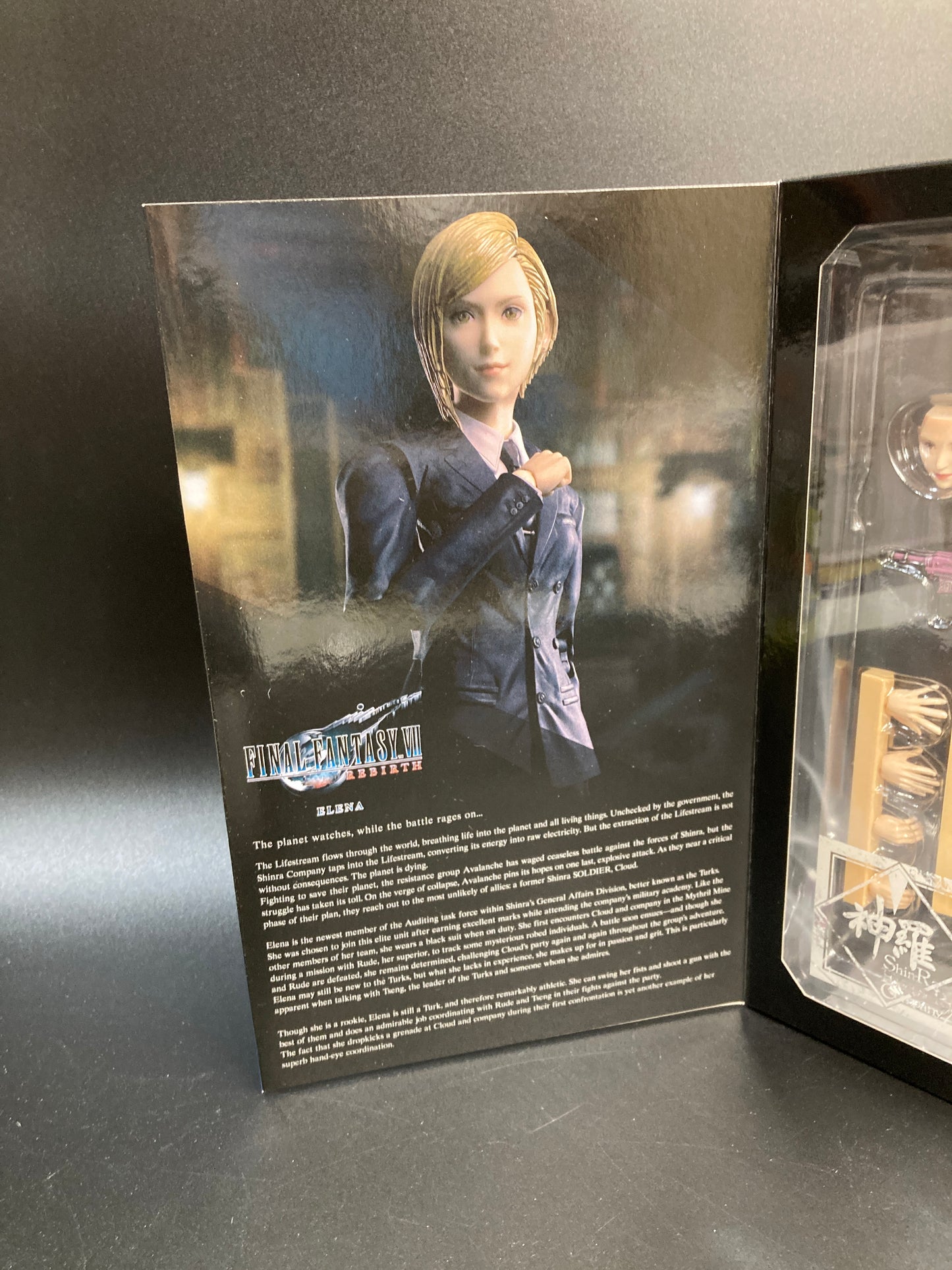 Elena Square Enix Play Arts Kai Final Fantasy VII Rebirth figure