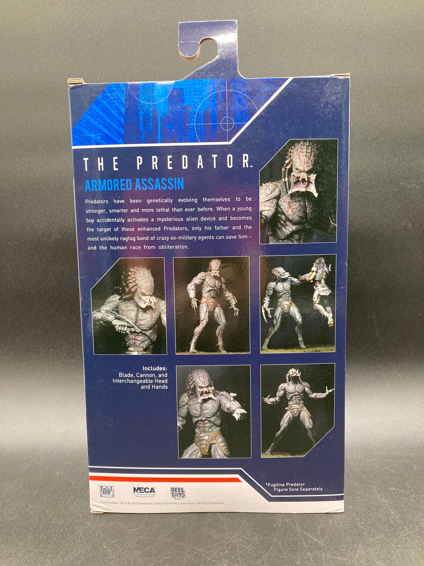 Armored Assassin Predator NECA The Predator Deluxe Action Figure 2019