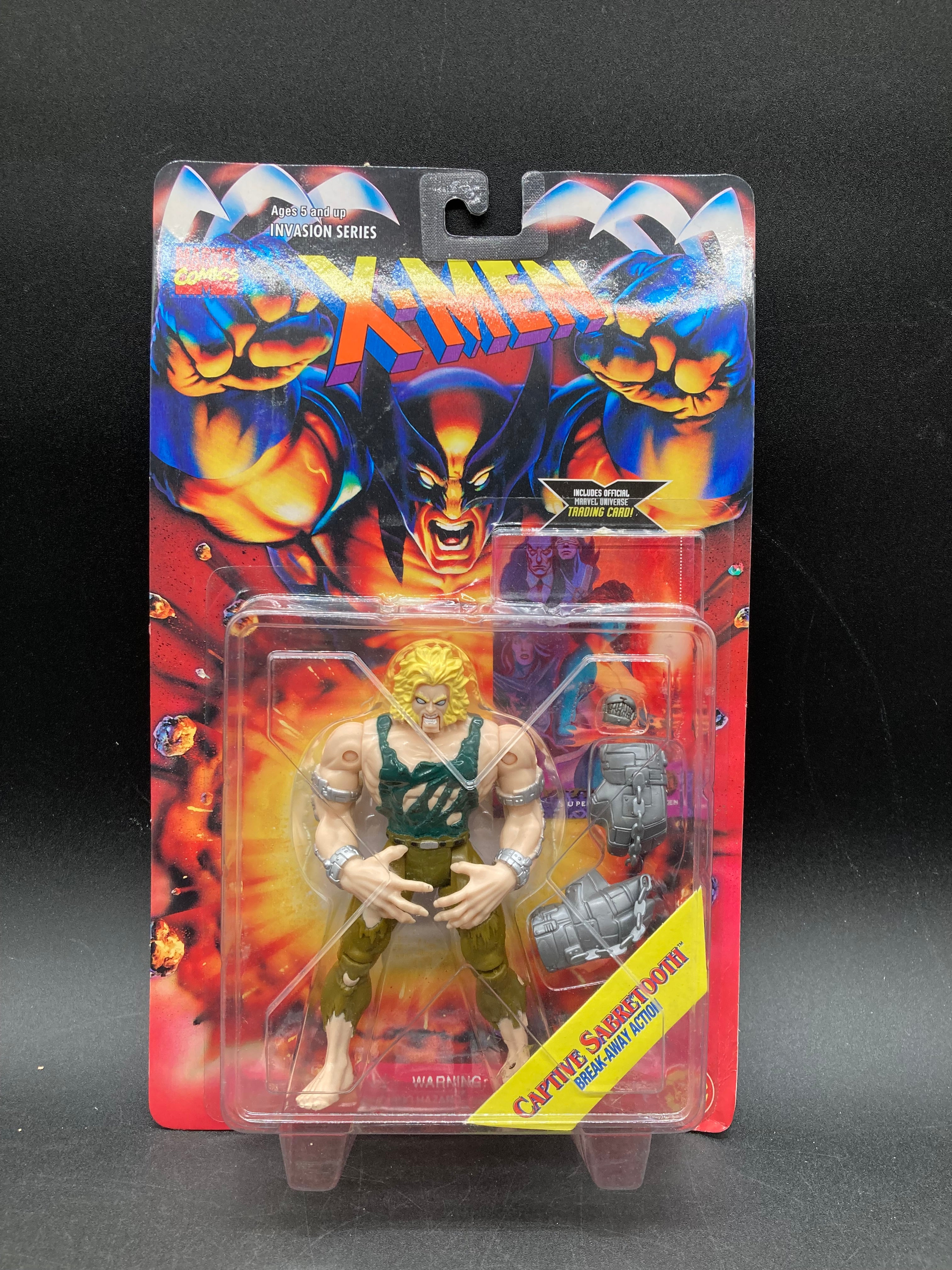 Captive Sabretooth X-Men: Flashback Series Action Figure Toybiz 1995