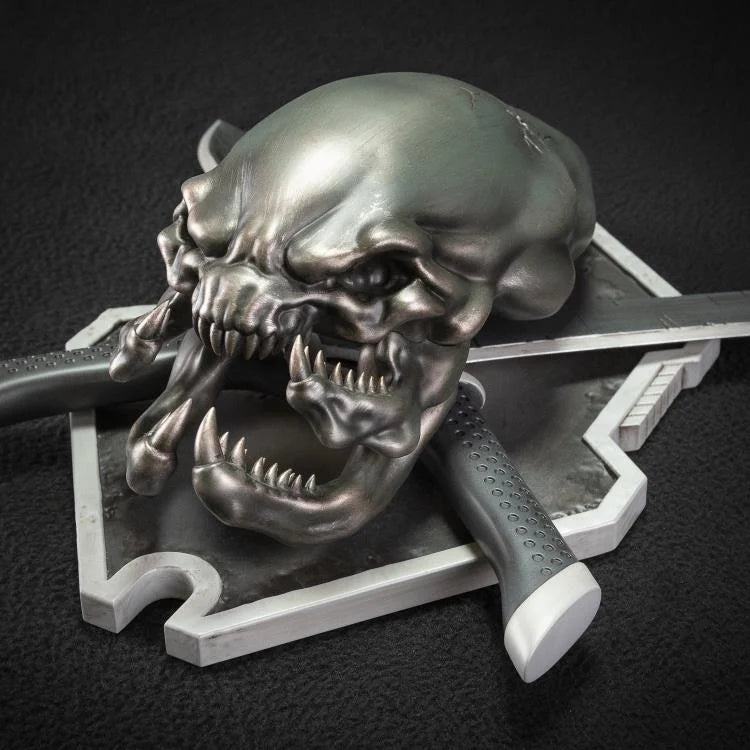 Halo Legendary Icon Sculpture Grunt Edition Wall Mount by Dark Horse Deluxe