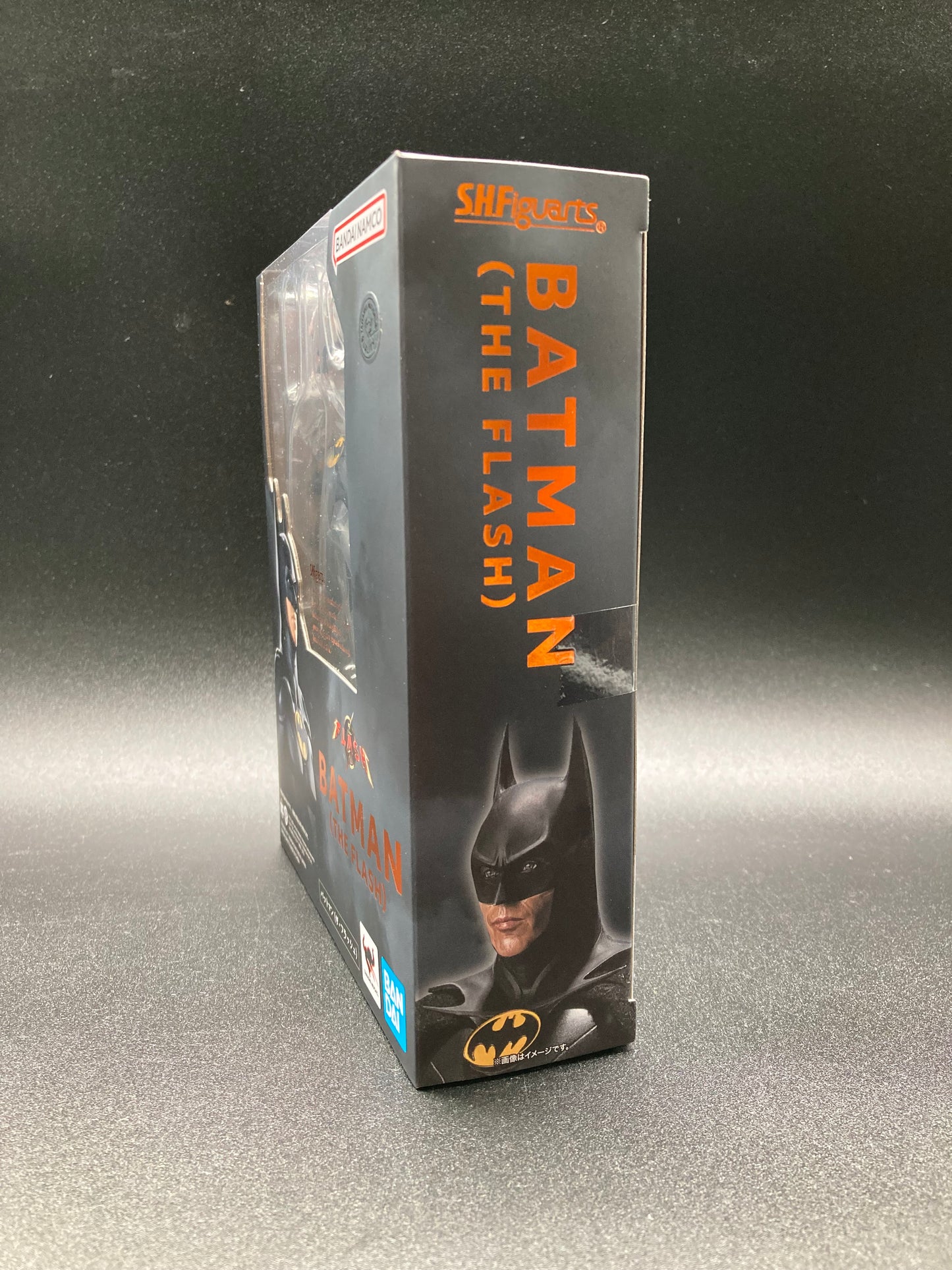 Batman (The Flash) S.H.Figuarts Bandai Figure