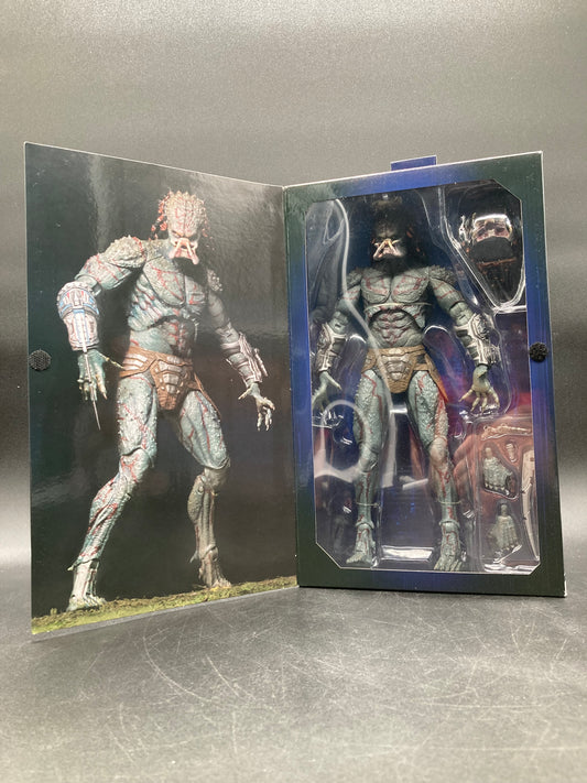 Armored Assassin Predator NECA The Predator Deluxe Action Figure 2019