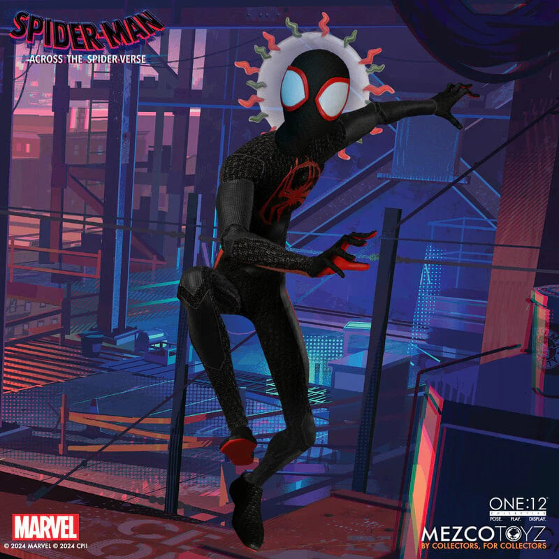 Miles Morales Mezco ONE:12 Collective Spider-Man Across The Spider-Verse Figure