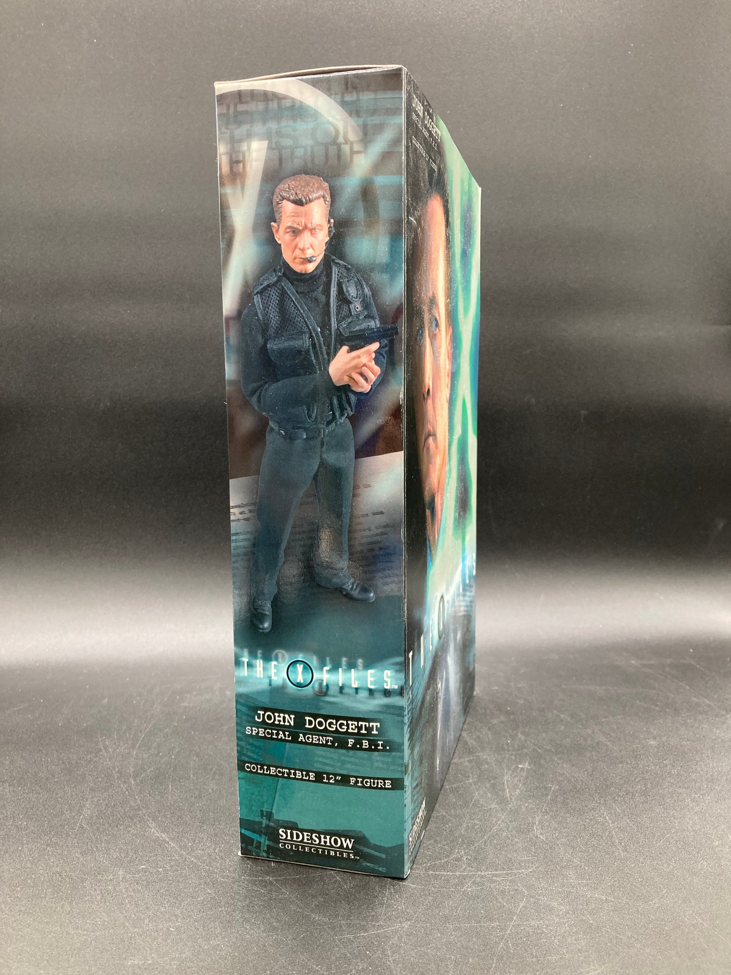 John Doggett SideShow Collectibles 12” X-Files Collectible Figure 2005