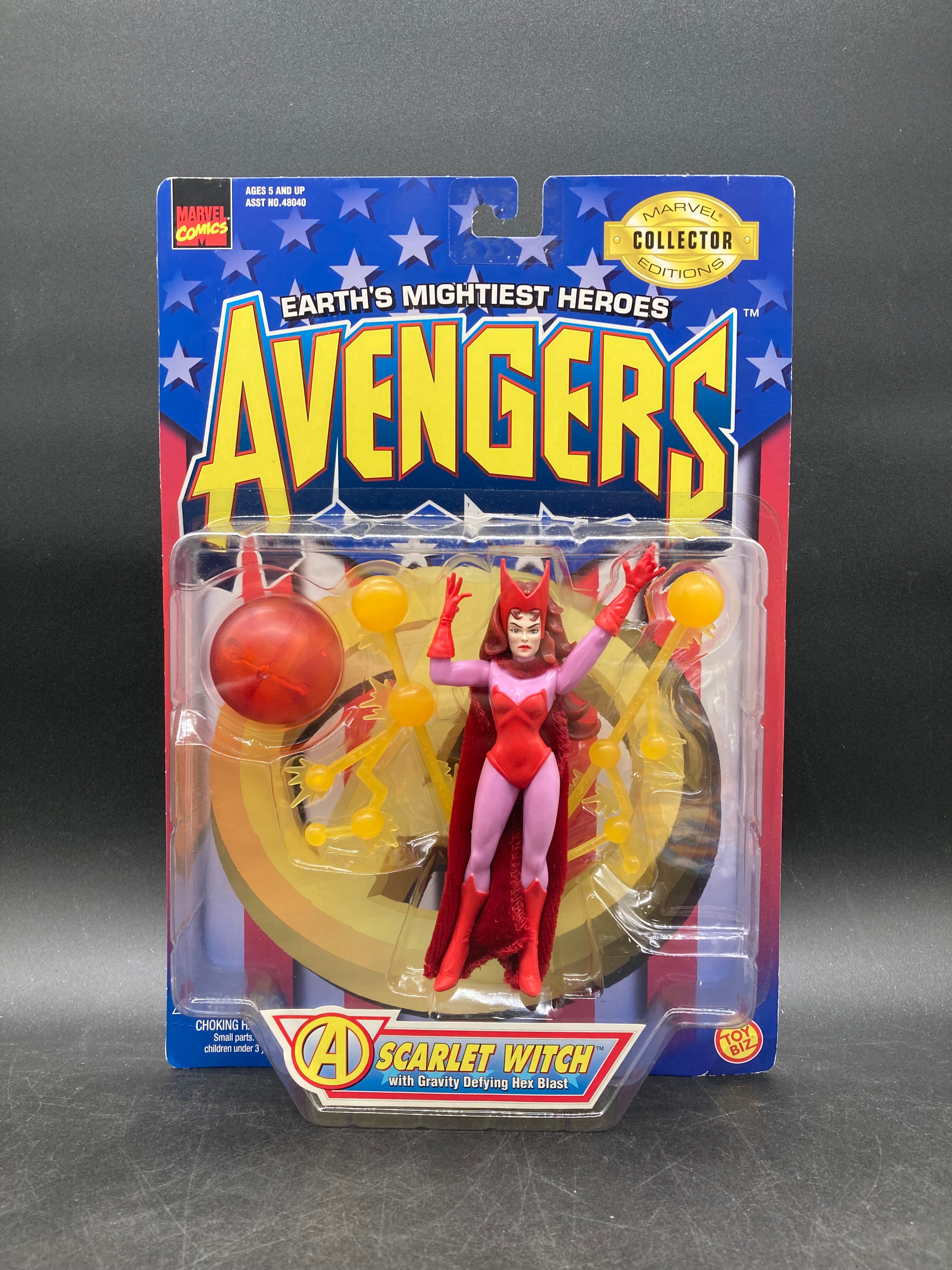 Scarlet Witch The Earth's Mightiest Heroes: Avengers Action Figure Toybiz 1997
