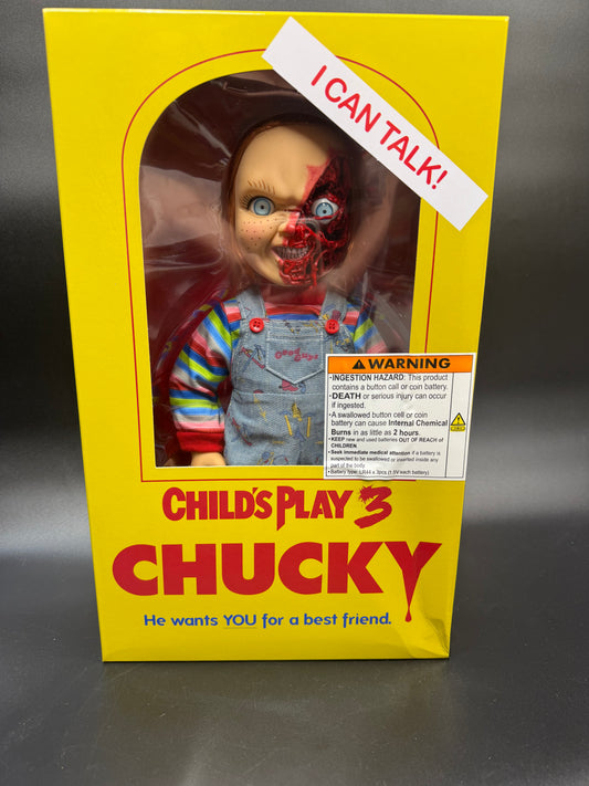 Chucky Child's Play 3 Pizza Face MDS Mega Scale 15 in. Talking Action Figure Mezco Toyz