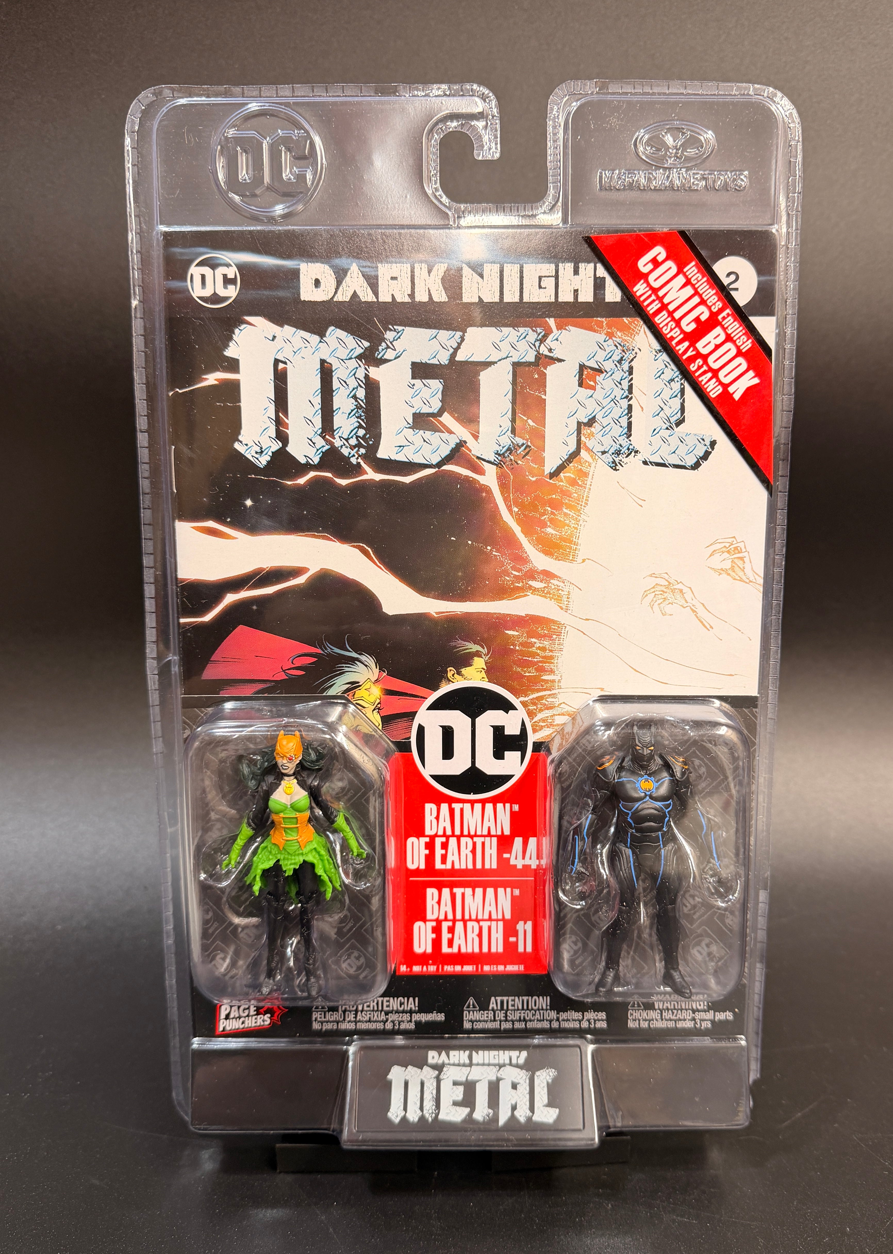 Batman of Earth-44 / Batman of Earth-11 (3″ Figure 2pk) Page Punchers McFarlane