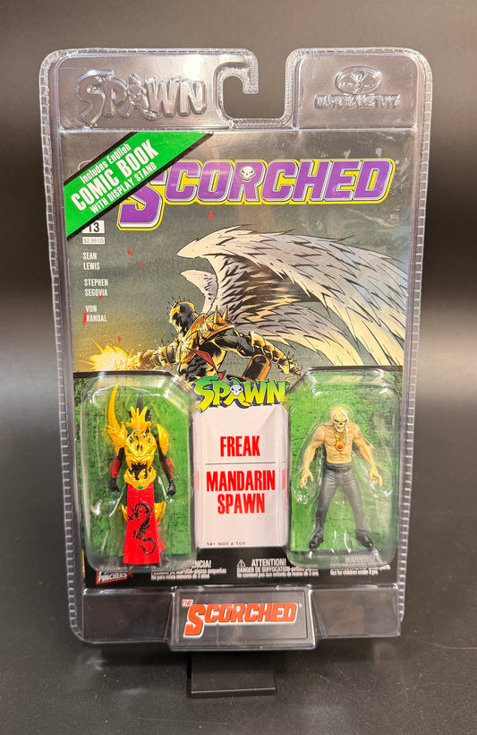 Freak / Mandarin Spawn Scorched Comic and Figures set Page Punchers McFarlane