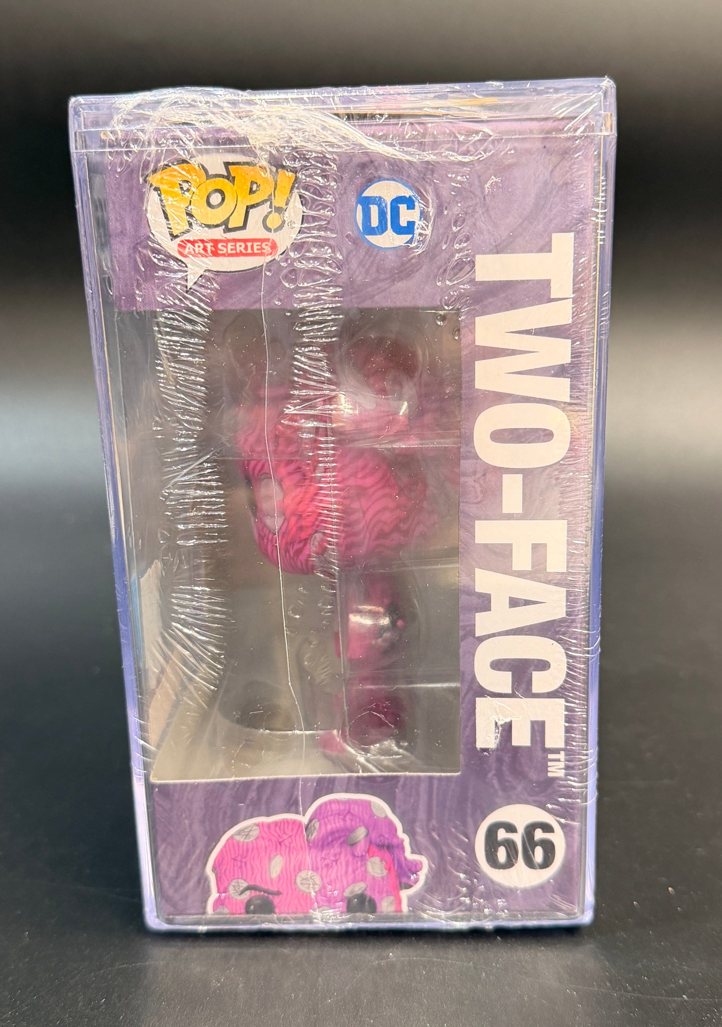 Two-Face Batman Forever #66 Art Series Target limited Exclusive Funko Pop! Figure
