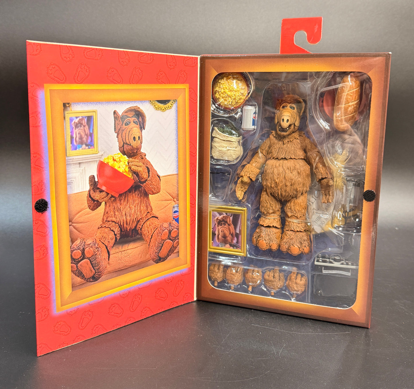 ALF (Alien Life Form) NECA Figure