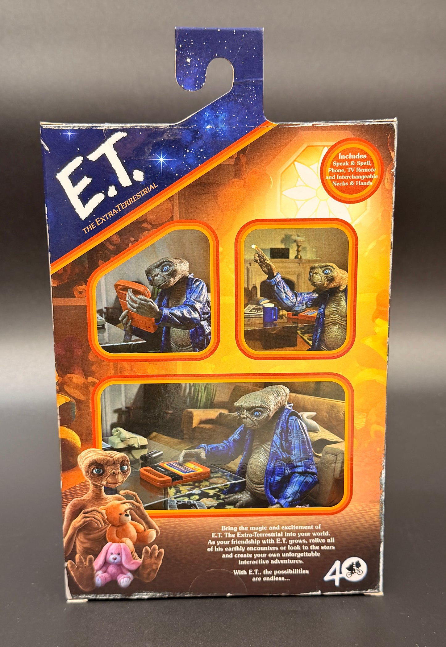 Ultimate Telepathic E.T. 40th Anniversary Neca Figure 2022
