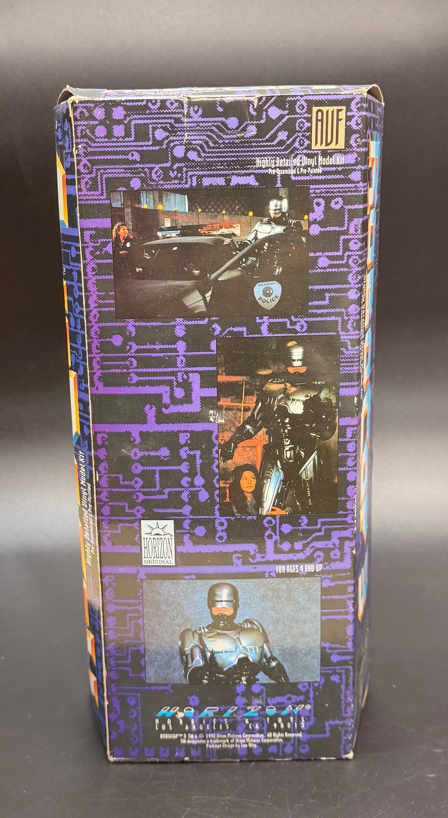 RoboCop "RoboCop 3" (Pre Assembled and Painted) Vinyl Model Kit Action Figure Horizon Toys 1992