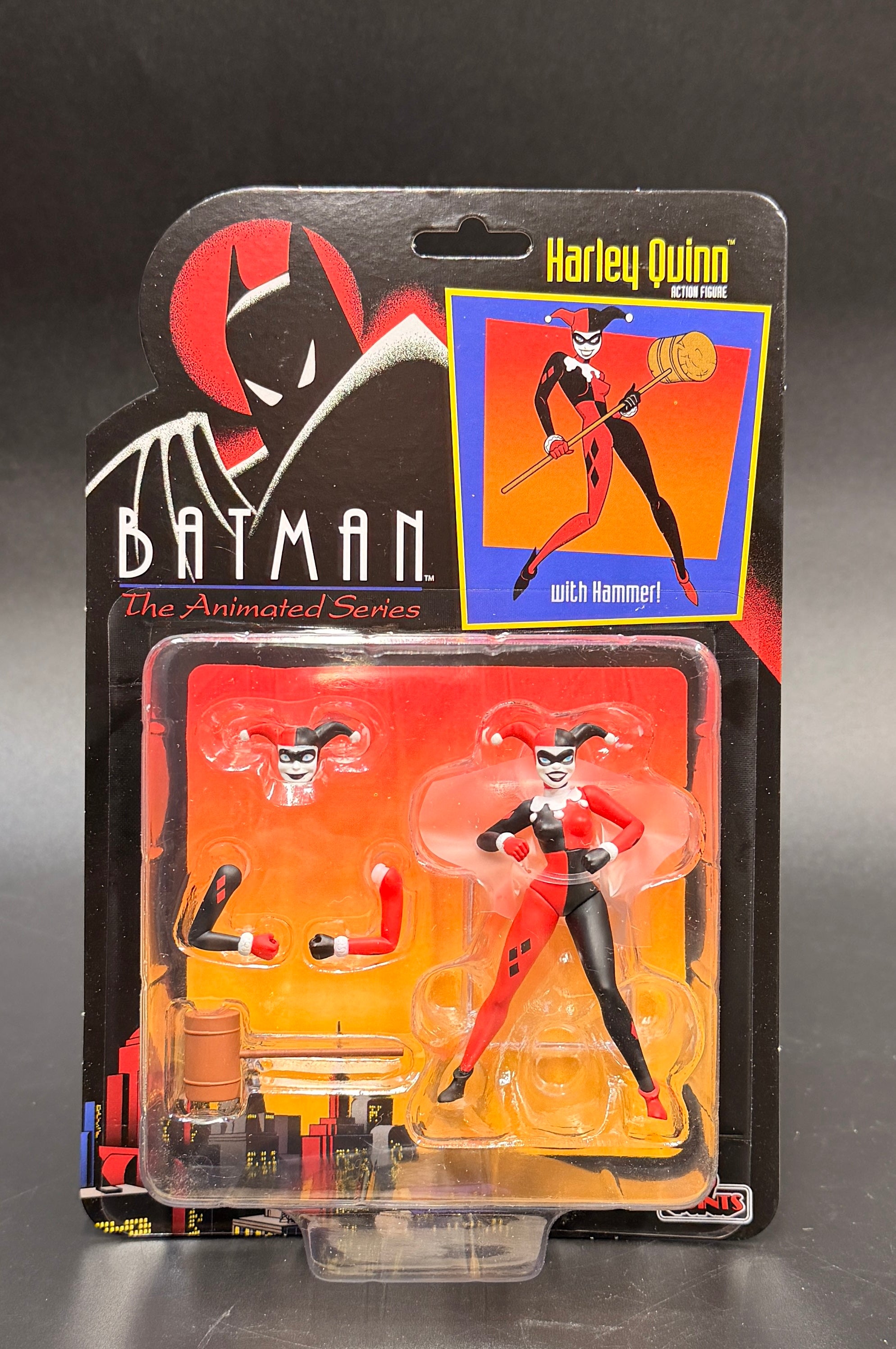 "Harley Quinn" Batman: The Animated Series (Series 2) 3.75 in. Action Figure Mezco 5 Points 2025