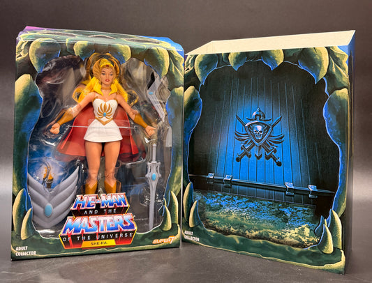 She-Ra (Club Grayskull Edition) Masters of the Universe Classics Action Figure – Super7 (2018)