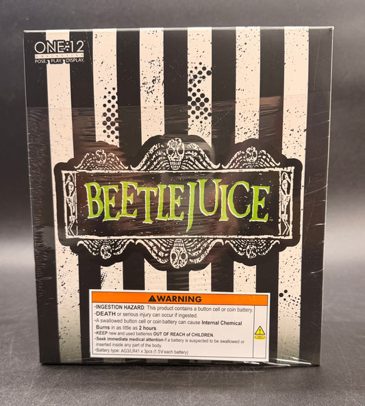 Beetlejuice B&W Striped Suit Action Figure Mezco Toyz One:12 Collective