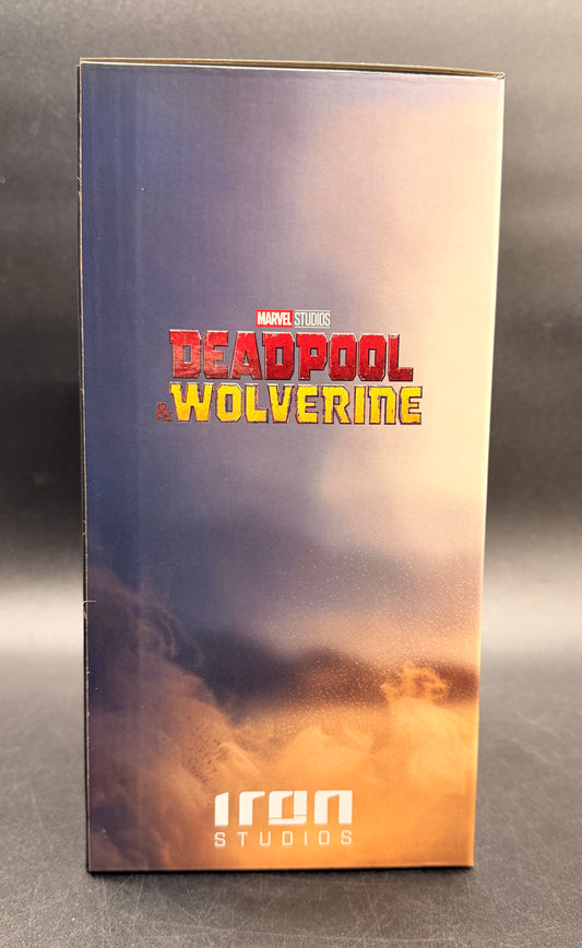 Wolverine Deadpool and Wolverine 1/10 Art Scale Statue Iron Studios Marvel