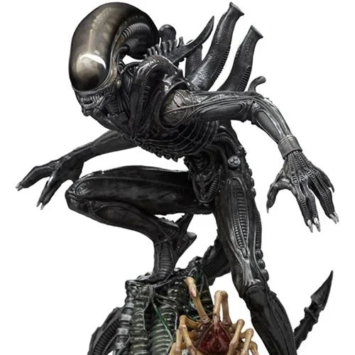 Big Chap Alien 1/10 Art Scale Limited Edition Statue Iron Studios