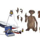E.T. the Extra-Terrestrial Ultimate Deluxe 40th Anniversary Neca Action Figure
