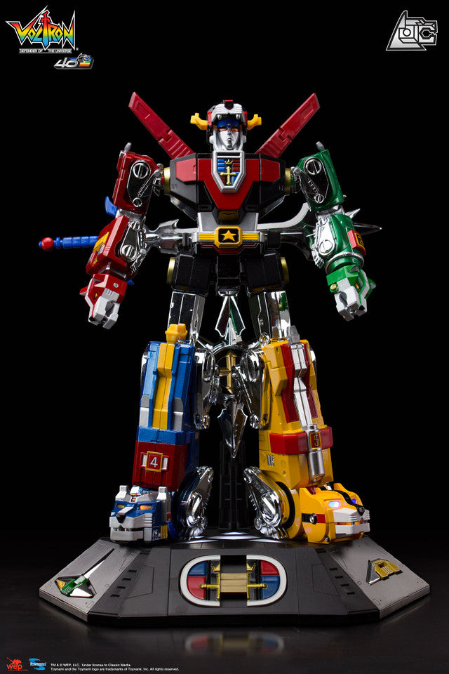 Voltron: Defender of the Universe 40th Anniversary Die-Cast Metal Figure Toynami