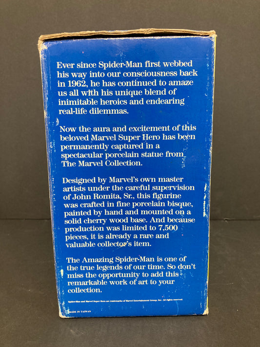 Spider-Man Marvel Collection Limited Edition Collector Series John Romita Statue (Open)
