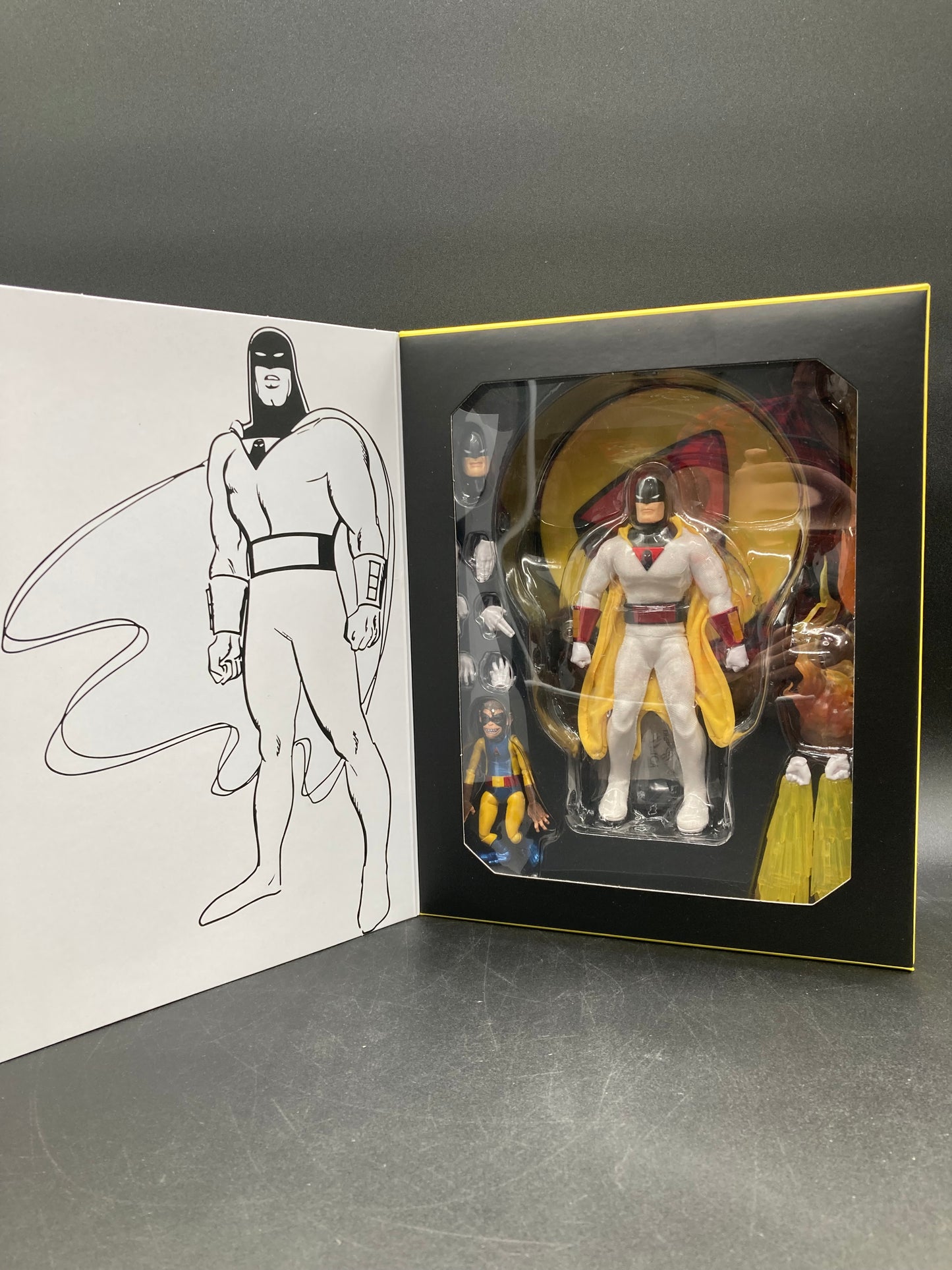 Space Ghost Mezco One:12 Collective Figure 2016