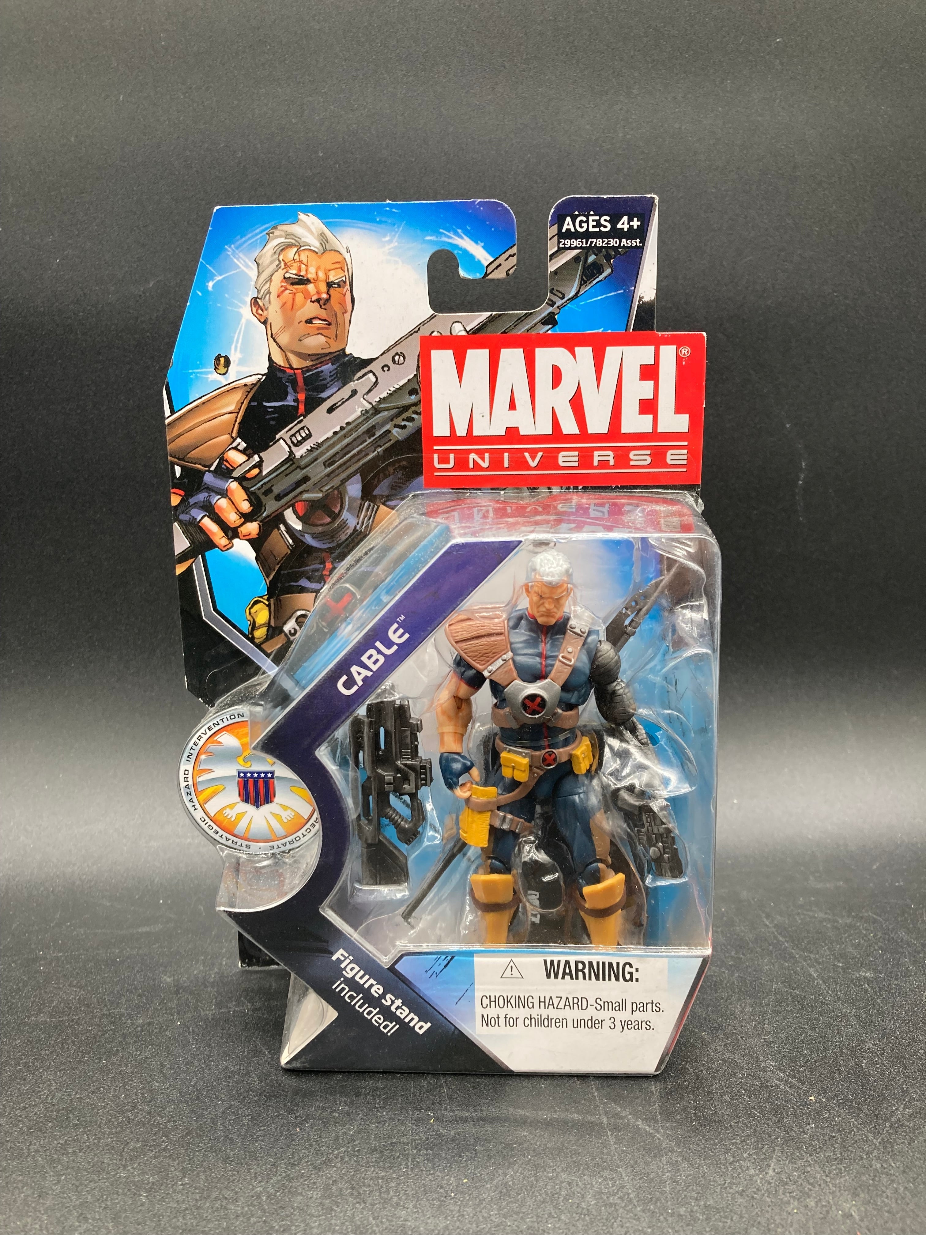 Cable Hasbro Marvel Universe Figure 2011