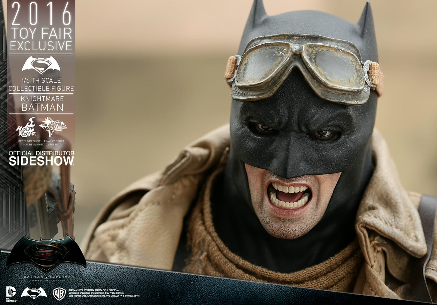 Knightmare Batman Hot Toys Sideshow Collectibles Exclusive Sixth Scale Action Figure (Open)