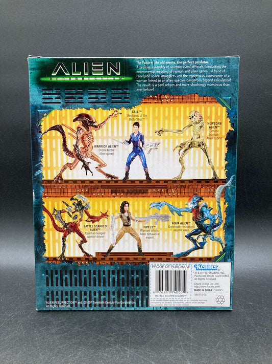 Battle Scarred Alien Kenner Alien Resurrection Hasbro Signature Series Figure 1997