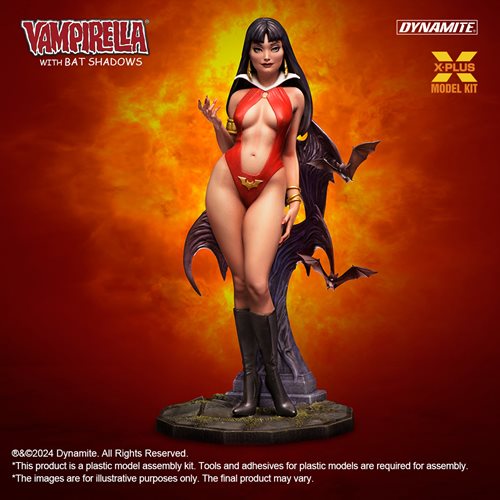 Vampirella with Bat Shadows 1:8 Scale Model Kit