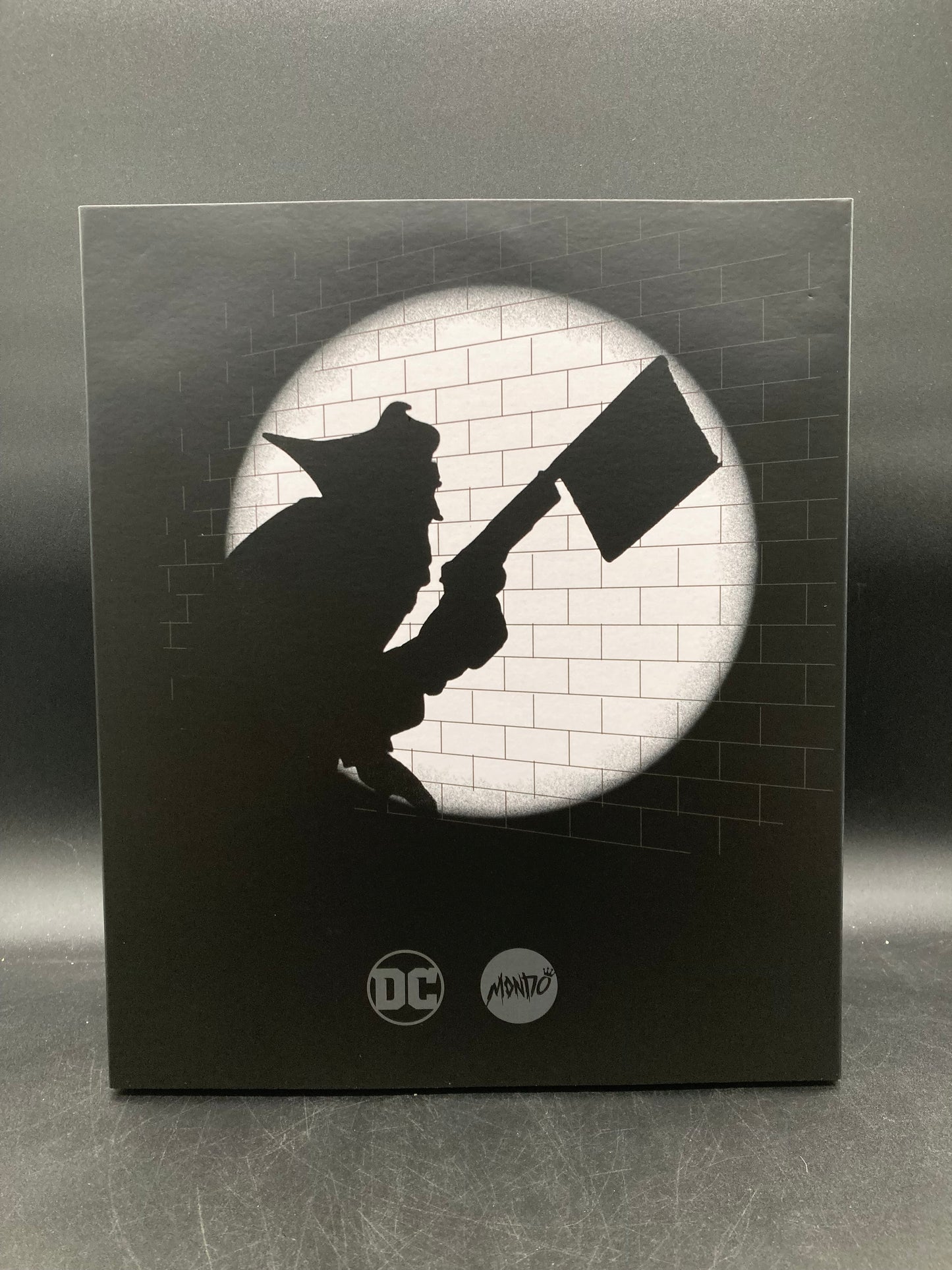 The Joker (Noir Ver.) MONDO Batman: The Animated Series 1/6 Scale BBTS Exclusive Limited Edition Figure