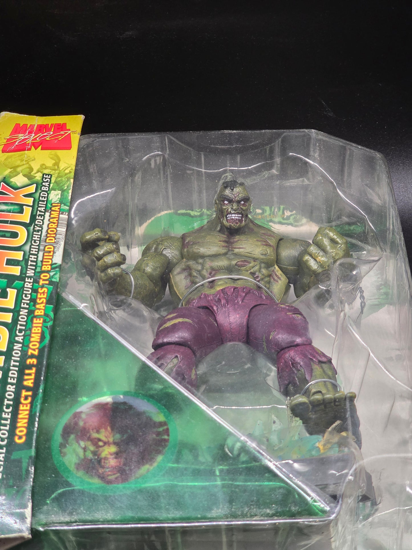 Zombie Hulk Marvel Select 2007