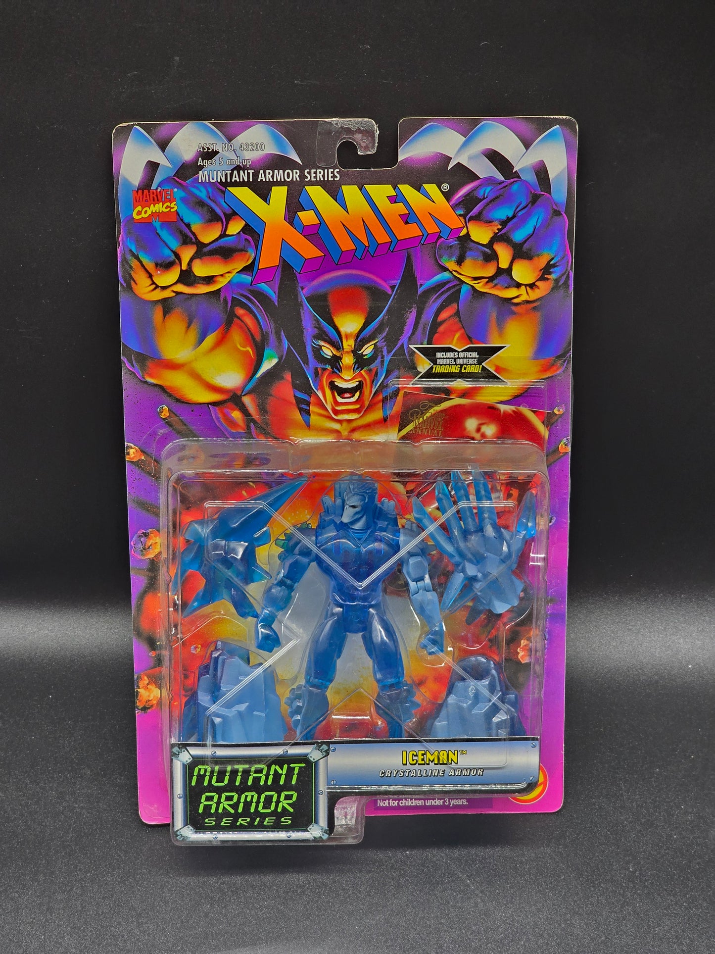 Iceman Mutant Armor X-Men 1996 Toybiz