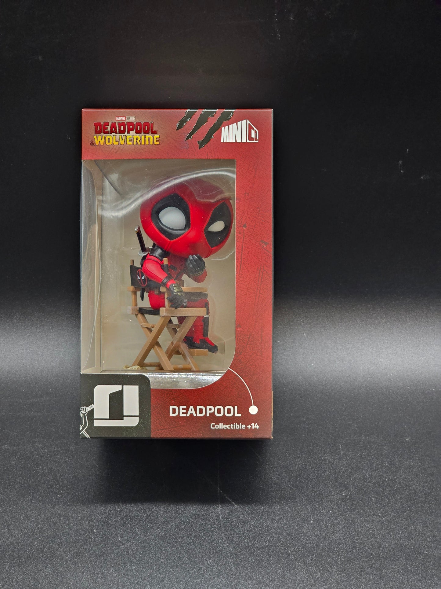 Deadpool MiniCo Vinyl Figure Statue Deadpool and Wolverine