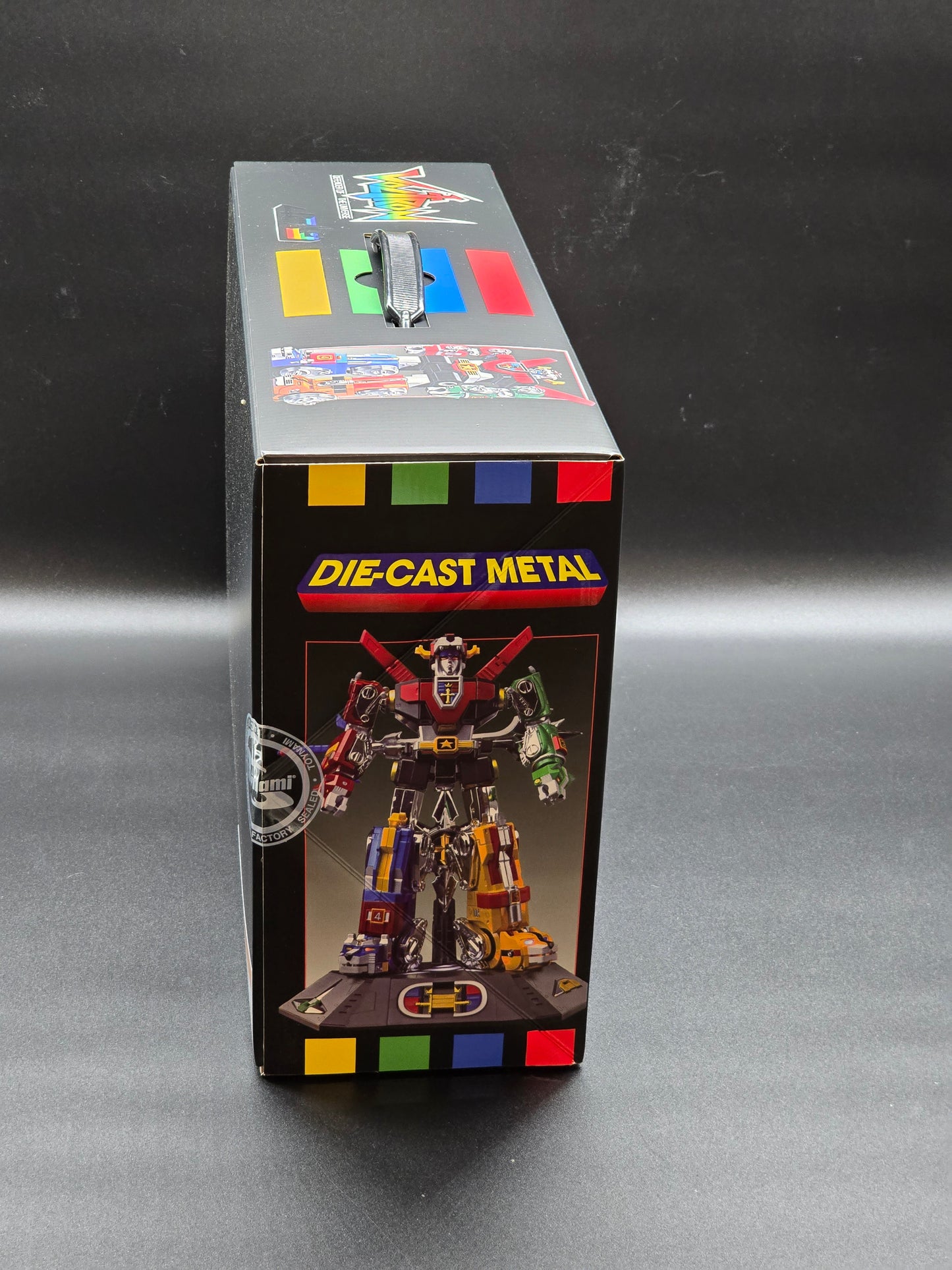 Voltron: Defender of the Universe 40th Anniversary Die-Cast Metal Figure Toynami