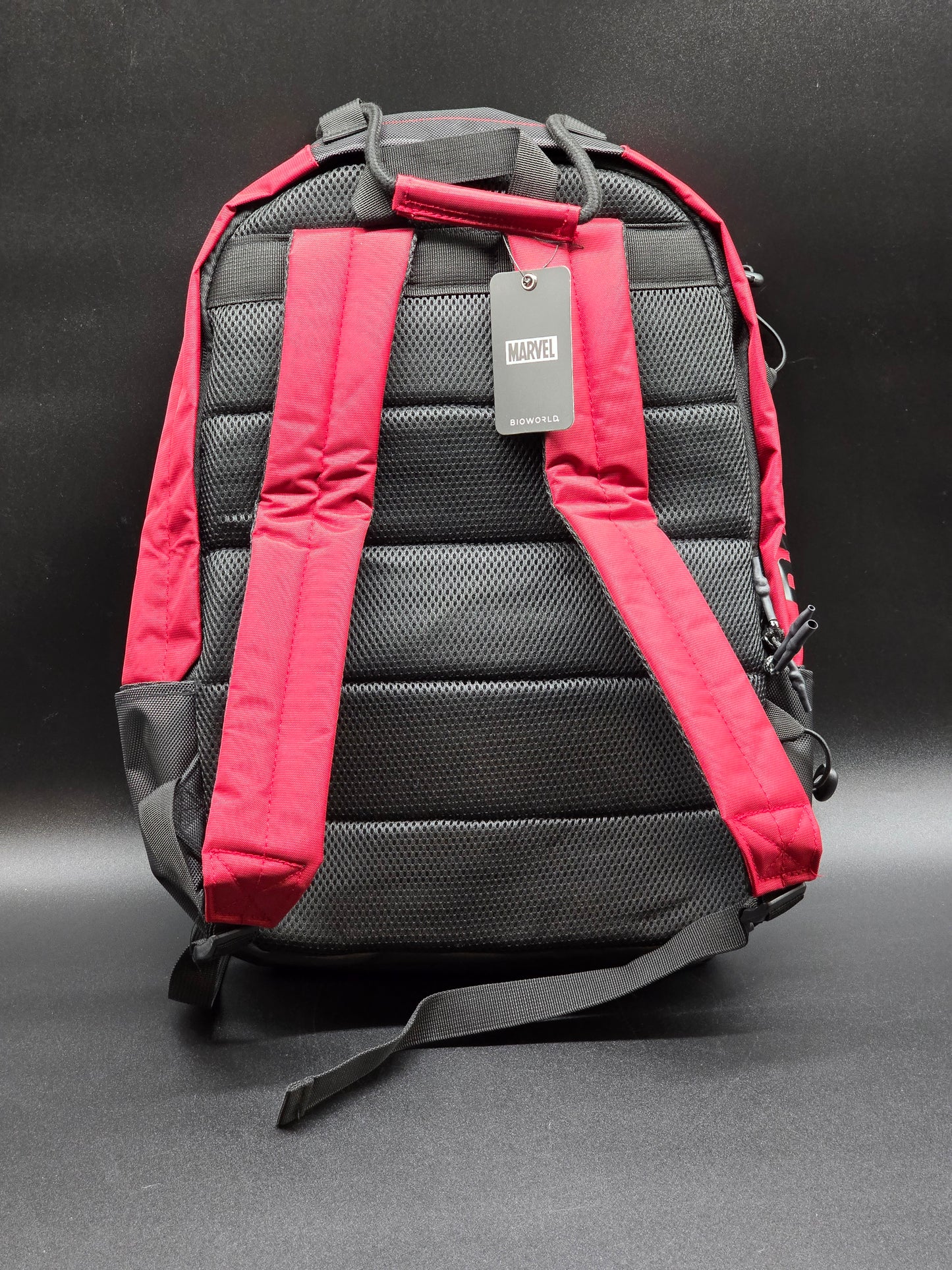 Marvel Deadpool Deadpool Suit Up Character 18” Backpack Bioworld